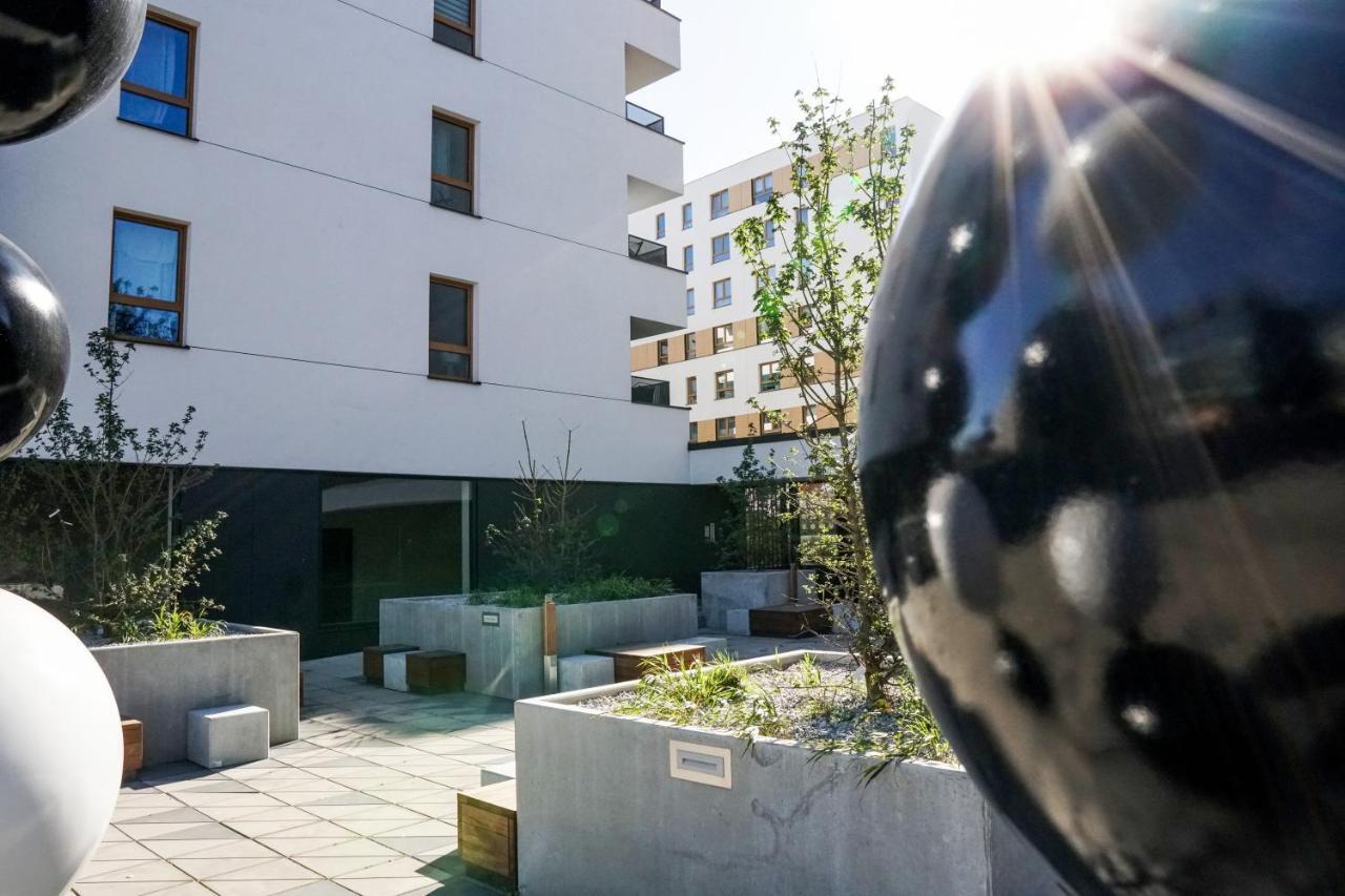 Vizzit Us Premium Apartments Warszawa Eksteriør bilde