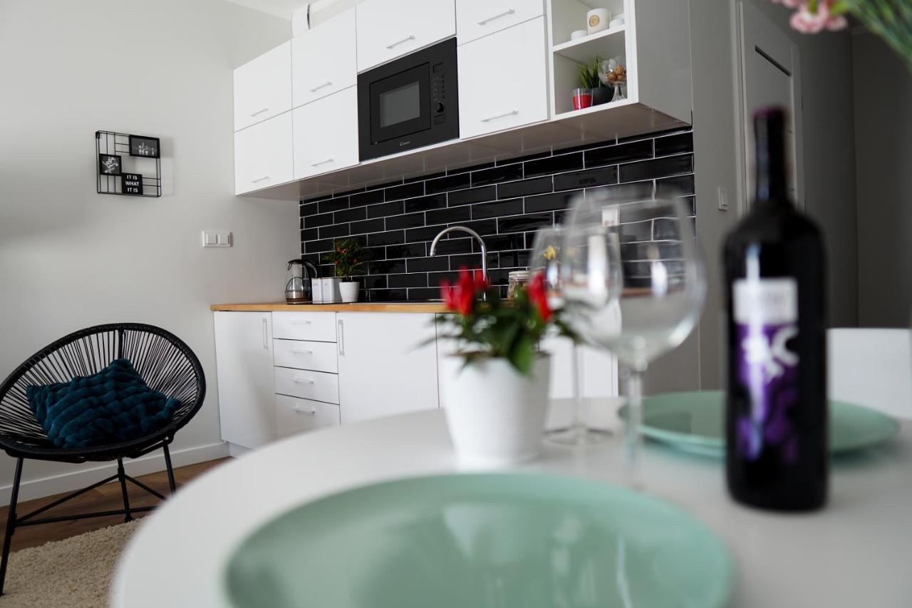 Vizzit Us Premium Apartments Warszawa Eksteriør bilde